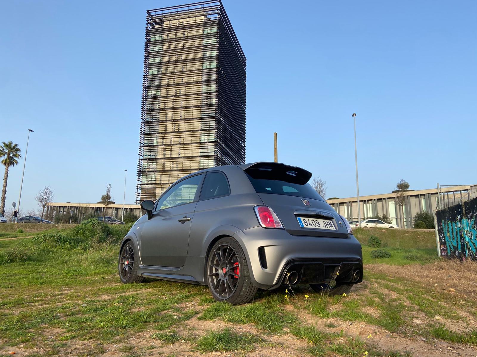 prueba abarth 695 biposto